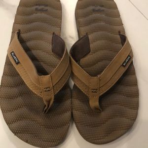 Billabong flip flops